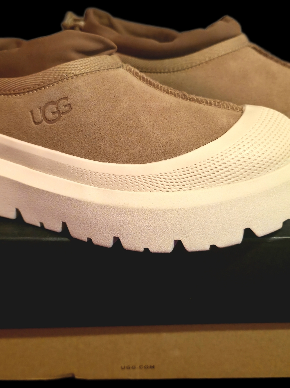 UGG M Tasman Tan Suede Slip-On